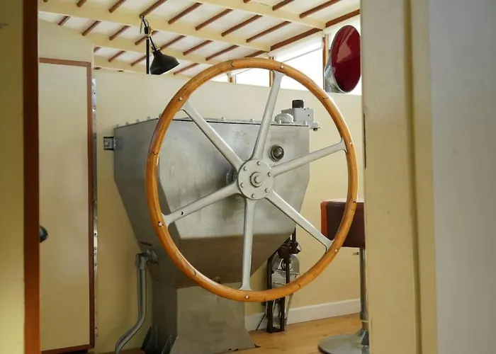 Peniche Le Semaphore 보트호텔 낭트